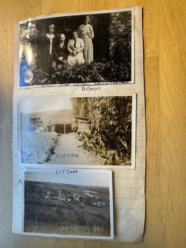 Photo photographs of - -,