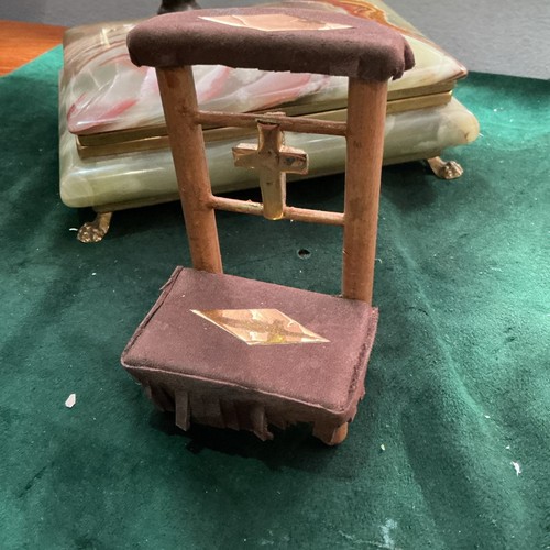 Miniature prayer bench - prayer,