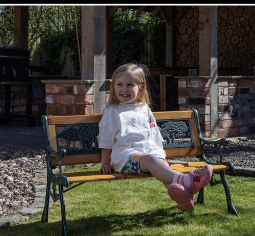 Kids seater wooden cast - seater,