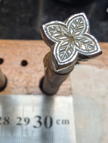 G550 flower geometric stamp - flower,