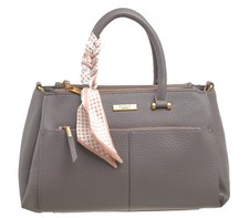 Women’s Elegant Pebble Work