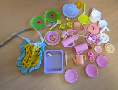 Sindy 1988 1990s cooker - 1990s,