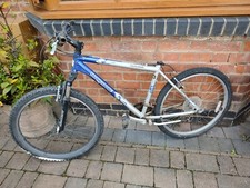 Mongoose  Boys Mountain Bike - Medium Frame.