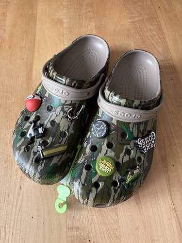 Size luke combs x crocs - -,