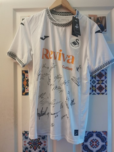Signed swansea city football - signed,
