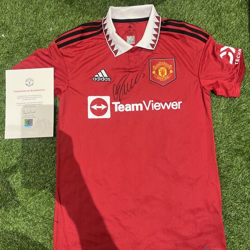 Cristiano ronaldo signed - cristiano,