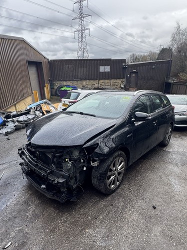 Toyota auris estate for - auris,