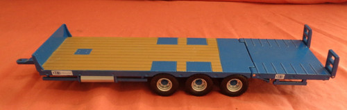 Britains kane tri axle low - tri-axle,