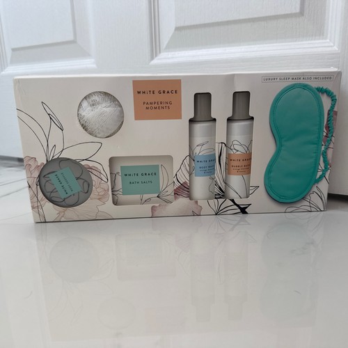 White grace pampering moments - grace,