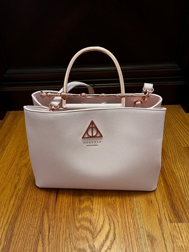New loungefly exclusive - -,