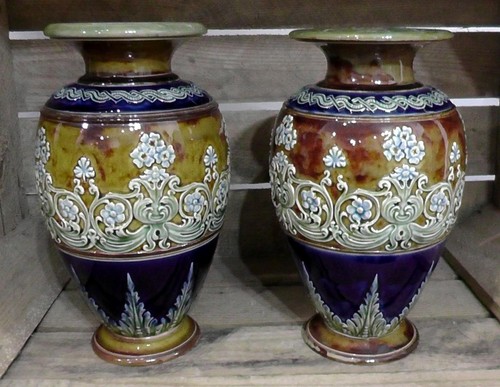 Pair doulton lambeth - of,