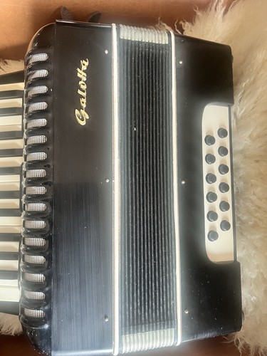 Galotta bass piano - 12-bass,
