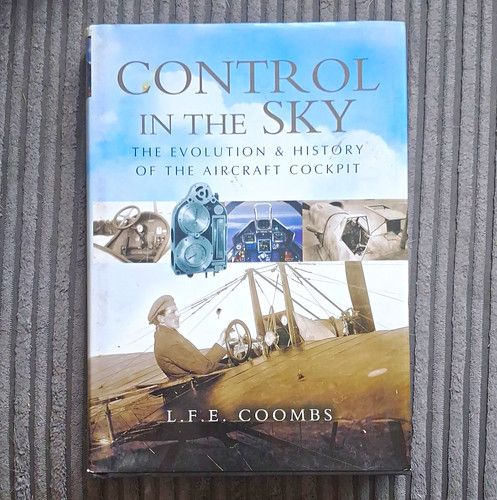 Control the sky aircraft - the,
