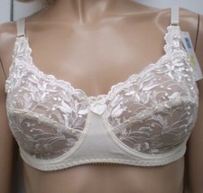 "Offer"End of Series Seasonal Ivory Floral Firm U/wired Non padded bra Free Post