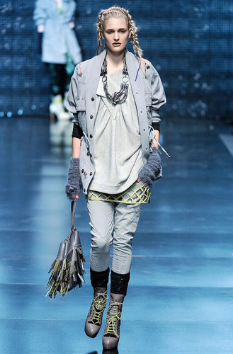 Topshop unique runway aw09 - runway,