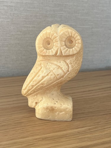 White ivory coloured - white/ivory, owl