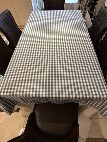 Light blue gingham check - light,