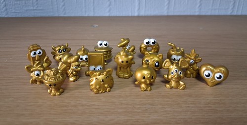 Gold micro moshi monsters - gold,