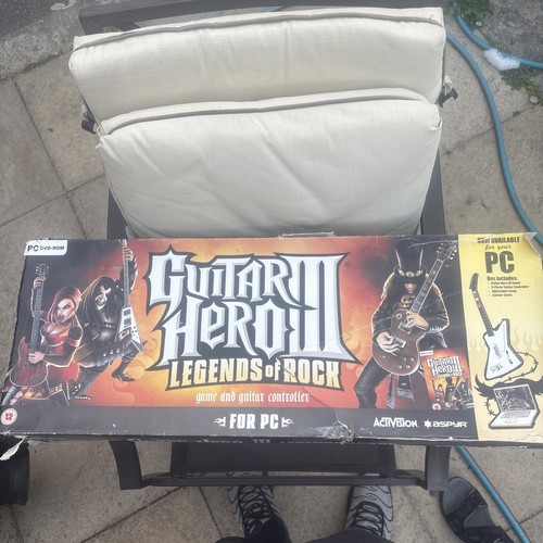 Guitar hero world tour - guitar,