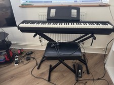 Roland FP10 Digital Piano
