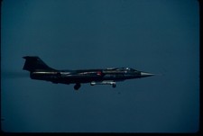 #6907 ORIGINAL K64 AIRCRAFT SLIDE: RNLAF Lockheed F-104G Starfighter D-8115
