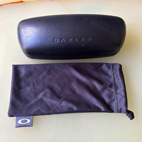 Oakley black hard case for - black,