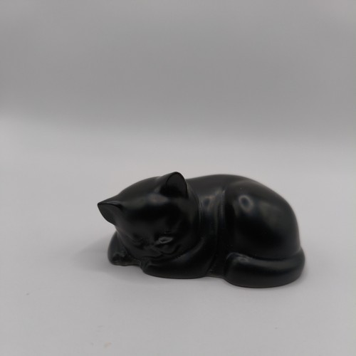 Small resin sleeping kitten - resin,