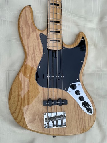 Sire vintage with fender - v7,
