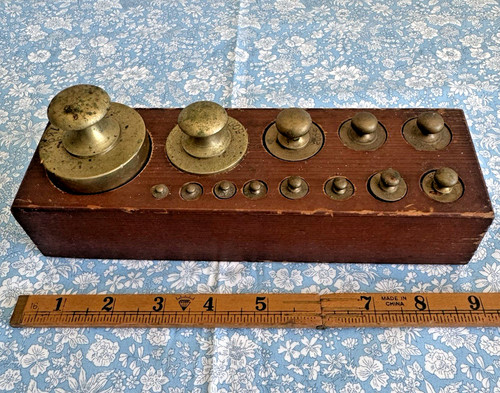 Antique brass metric - brass, weight