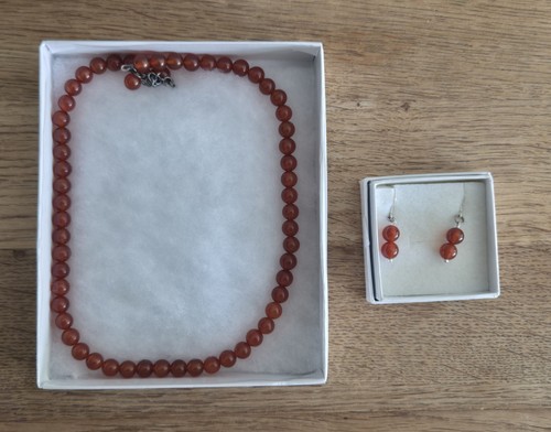 Amber coloured necklace - necklace, &