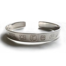 925 Sterling Silver Feature