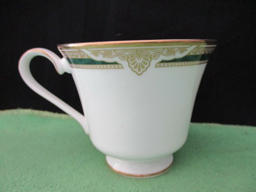 Royal doulton forsyth tea - royal, forsyth.