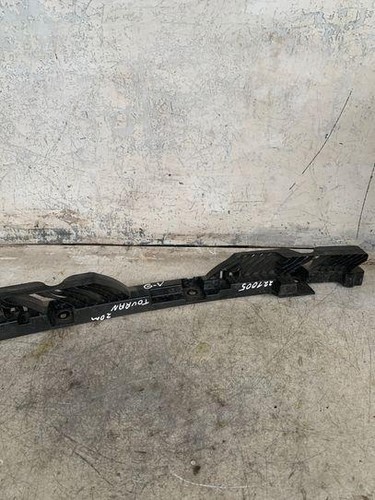 Touran 1t1 1t2 - touran, right