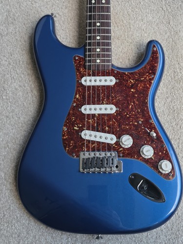 Fender stratocaster 2006 - fender,