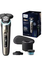 Philips 9000 Series Shaver S9983/55 SkinIQ Technology Quick Clean