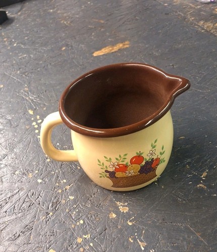 Vtg pitcher mug enamel - mug, metal