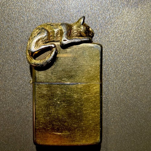 Zippo golden cat - zippo, lighter