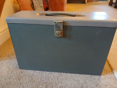 Unbranded vintage grey metal - unbranded,