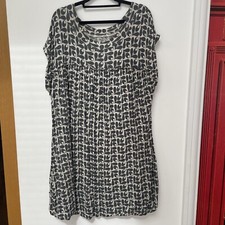 Orla Kiely Long Line T Shirt Top Grey Acorn Size 14