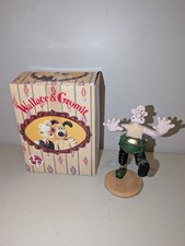 Vintage Wallace & Gromit Figure 5” Wallace Wrong Trousers Statue and box