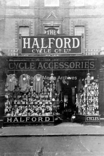 Nsd shop front halford - nsd-29, front,