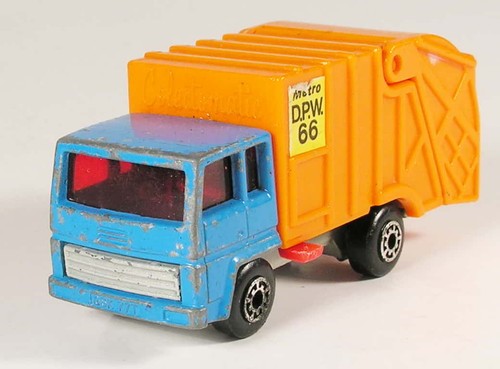 Refuse truck bin lorry 36 - bin,