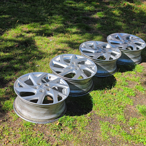 Mazda sport alloy - 18",