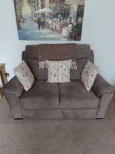 Hi This Is a 2 Seater Sofa And