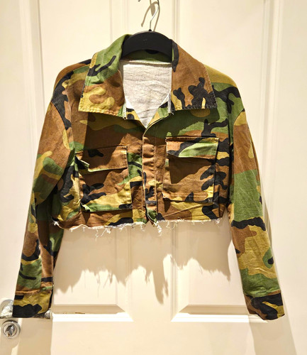 Womens camo cropped jacket