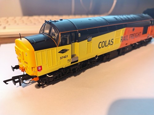 Accurascale class 37421 - br, 37