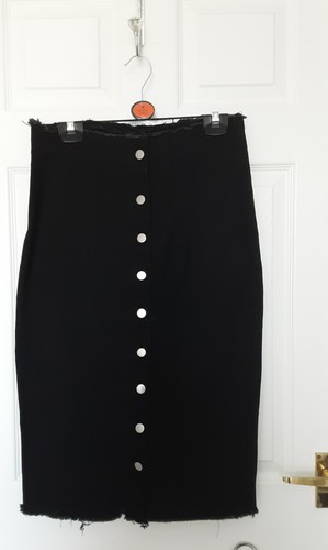 Black denim wiggle pencil - black,