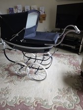 Vintage Silver Cross Coachbuilt Doll's Pram.