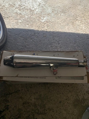 Triumph thruxton 900 exhaust - 900,