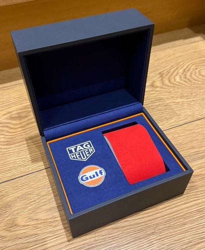 Genuine original tag heuer - genuine,